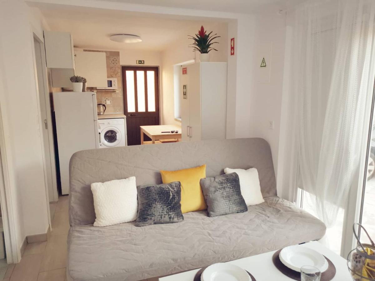 Small House With Private Park And Yard Terrugem Luaran gambar