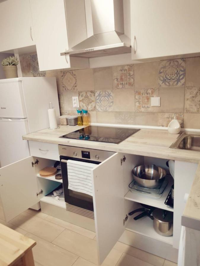 Small House With Private Park And Yard Terrugem Luaran gambar
